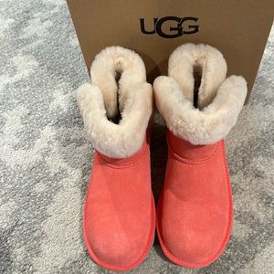 New Ugg Saniya mini